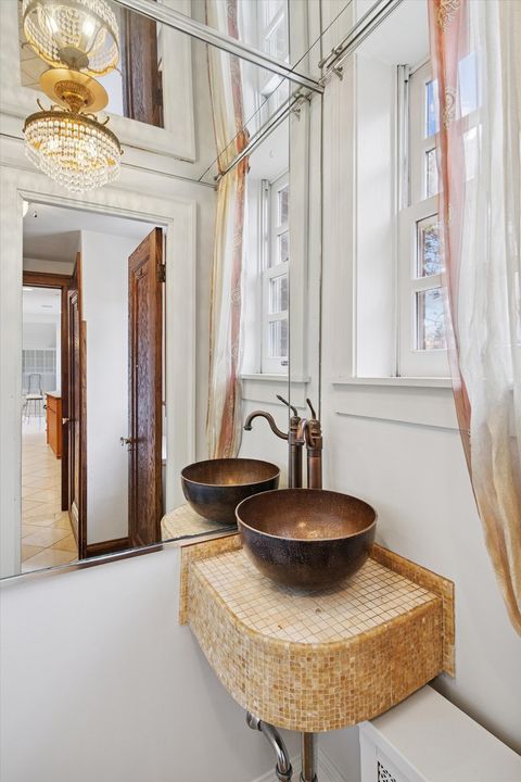 Tiny photo for 5873 N Forest Glen Avenue, Chicago, IL 60646 (MLS # 12641646)