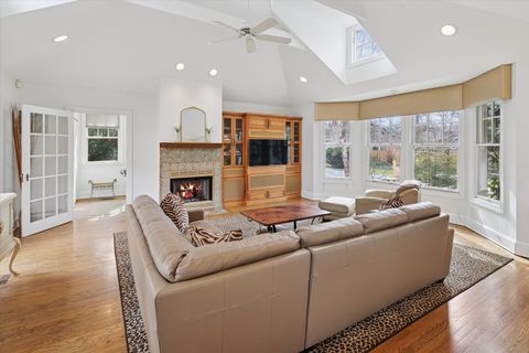 Tiny photo for 5873 N Forest Glen Avenue, Chicago, IL 60646 (MLS # 12641646)
