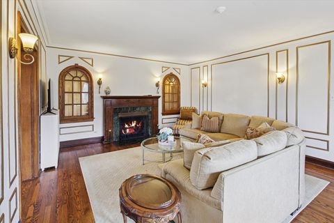 Tiny photo for 5873 N Forest Glen Avenue, Chicago, IL 60646 (MLS # 12641646)