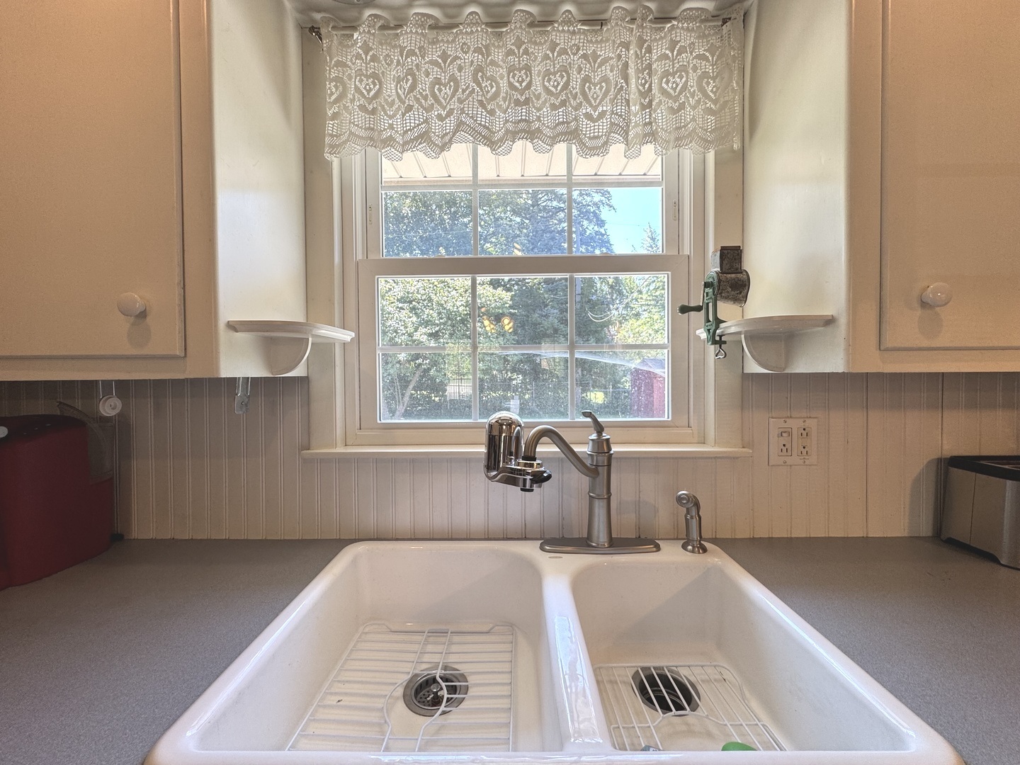 Kankakee, Illinois 60901, United States, 3 Bedrooms Bedrooms, ,3 BathroomsBathrooms,Residential,Active,206656