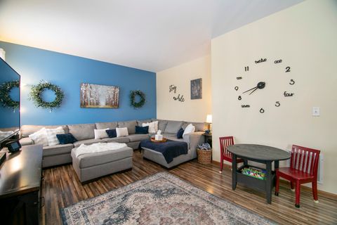 Tiny photo for 164 S Palmer Drive, Bolingbrook, IL 60490 (MLS # 12547483)