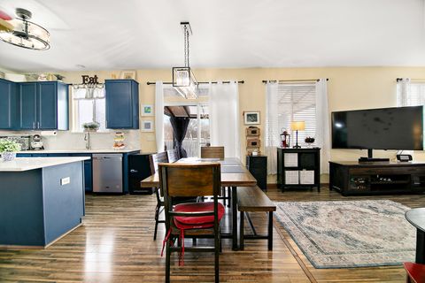 Tiny photo for 164 S Palmer Drive, Bolingbrook, IL 60490 (MLS # 12547483)