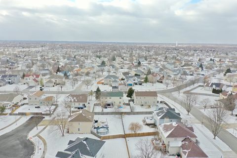 Tiny photo for 164 S Palmer Drive, Bolingbrook, IL 60490 (MLS # 12547483)