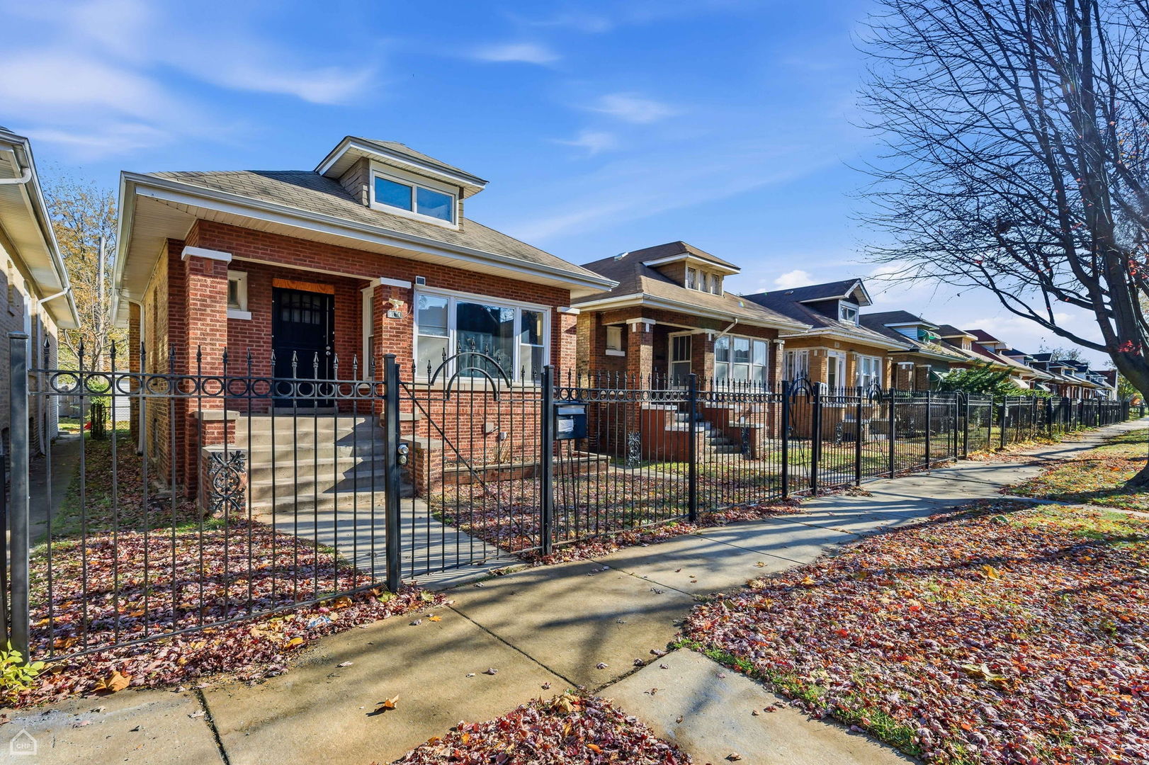 8111 S Manistee Avenue