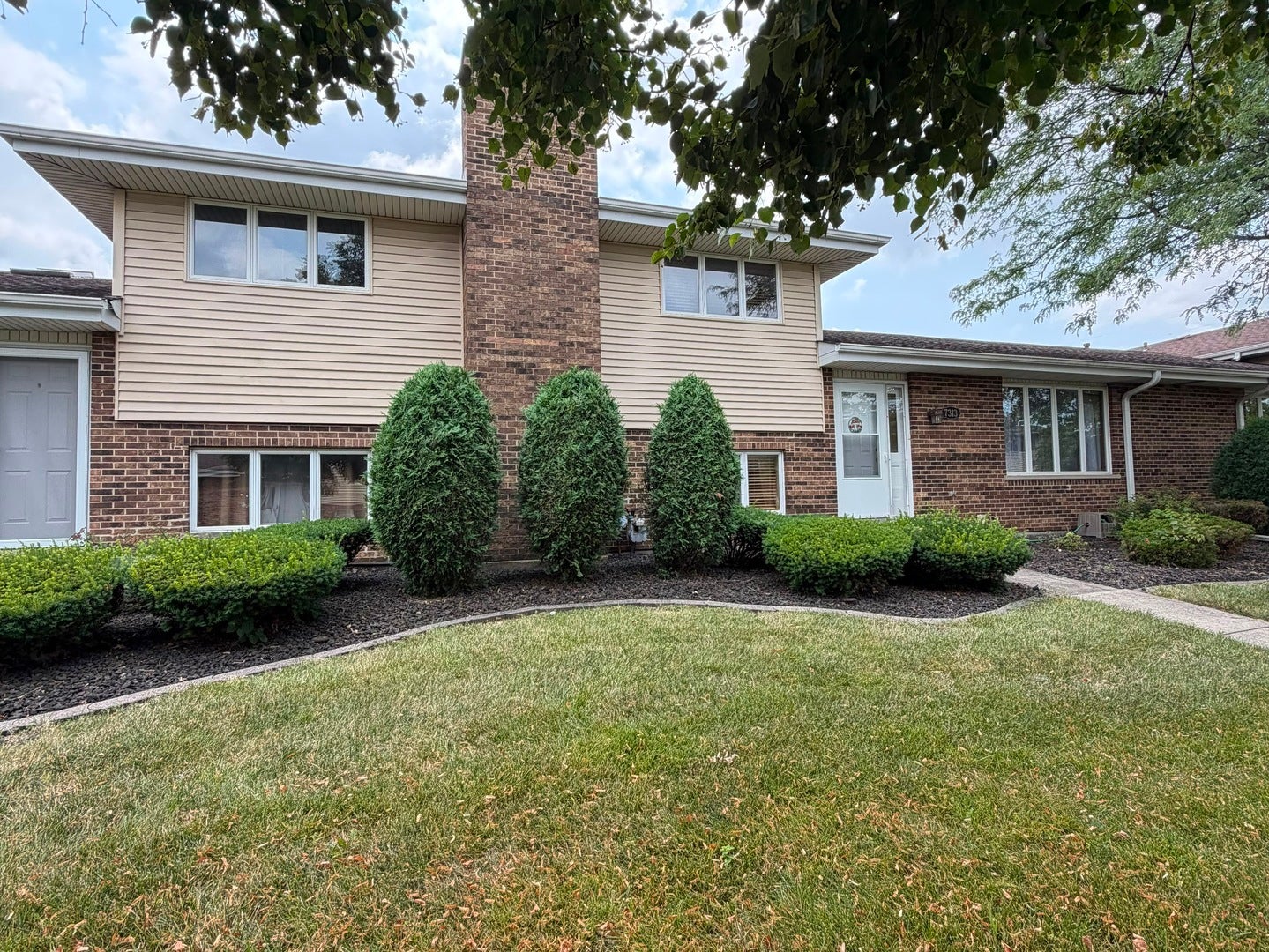 7313 W 154th Street 44