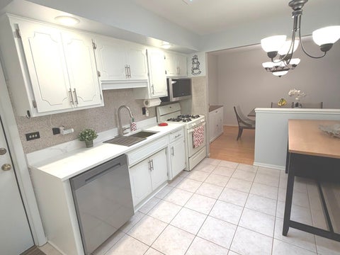 Tiny photo for 7313 W 154th Street #44, Orland Park, IL 60462 (MLS # 12719586)