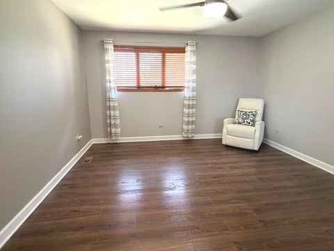 Tiny photo for 7313 W 154th Street #44, Orland Park, IL 60462 (MLS # 12719586)