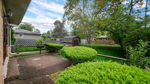 Tiny photo for 15058 Naughton Drive, South Holland, IL 60473 (MLS # 12623093)