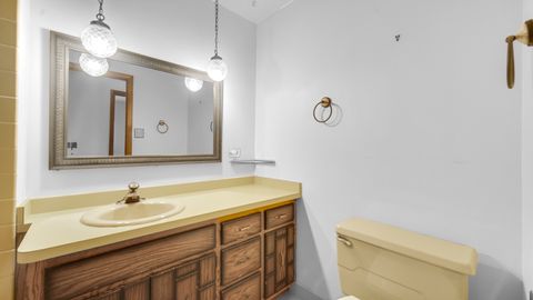 Tiny photo for 15058 Naughton Drive, South Holland, IL 60473 (MLS # 12623093)