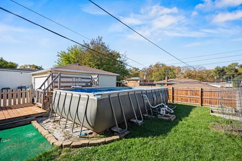 Tiny photo for 128 David Drive, Bensenville, IL 60106 (MLS # 12513388)