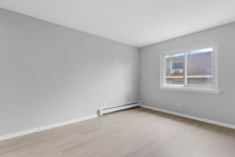 Tiny photo for 1195 Meadow Lane #213, Hoffman Estates, IL 60169 (MLS # 12395138)