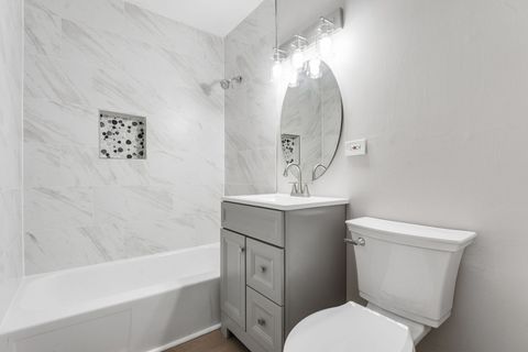 Tiny photo for 1195 Meadow Lane #213, Hoffman Estates, IL 60169 (MLS # 12395138)