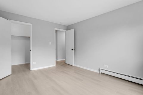 Tiny photo for 1195 Meadow Lane #213, Hoffman Estates, IL 60169 (MLS # 12395138)