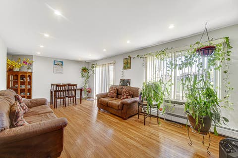 Tiny photo for 9351 LADYBIRD Lane #1D, Des Plaines, IL 60016 (MLS # 12638397)