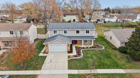 Tiny photo for 6819 Harvest Avenue, Woodridge, IL 60517 (MLS # 12518835)