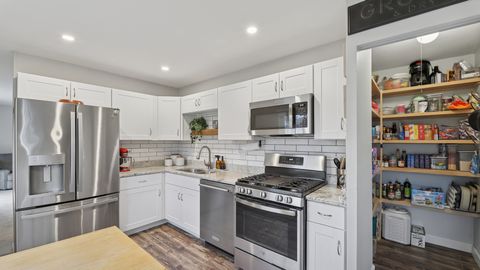 Tiny photo for 6819 Harvest Avenue, Woodridge, IL 60517 (MLS # 12518835)