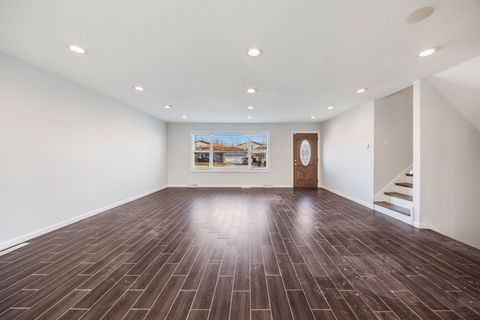 Tiny photo for 1315 Prince Drive, South Holland, IL 60473 (MLS # 12491931)