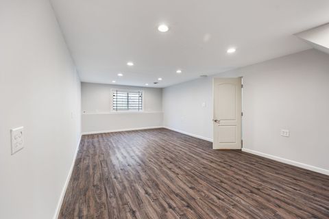Tiny photo for 1315 Prince Drive, South Holland, IL 60473 (MLS # 12491931)