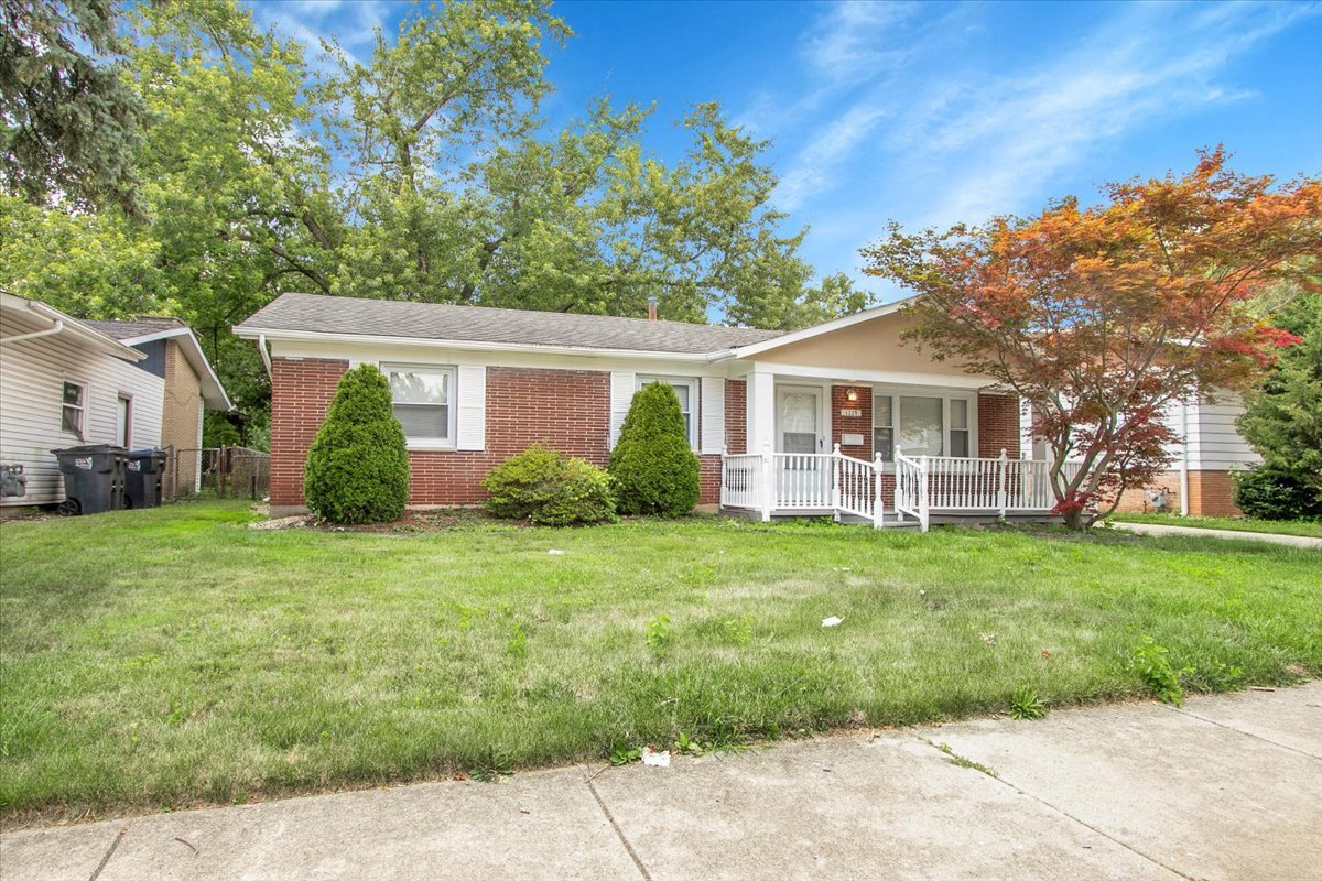 1225 King Drive