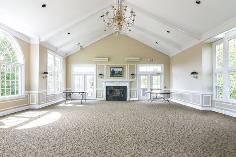 Tiny photo for 164 Springdale Lane, Bloomingdale, IL 60108 (MLS # 12463820)