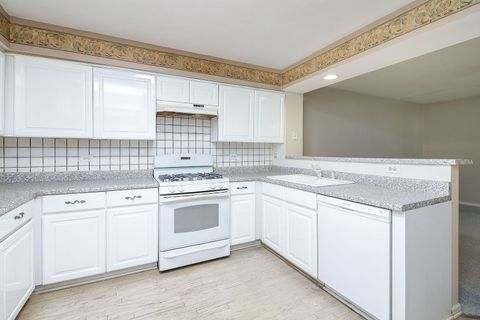 Tiny photo for 164 Springdale Lane, Bloomingdale, IL 60108 (MLS # 12463820)