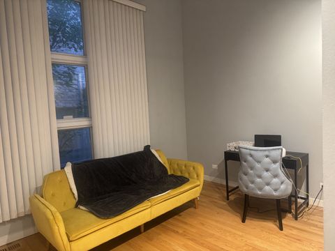 Tiny photo for 2828 N Talman Avenue #D, Chicago, IL 60618 (MLS # 12469831)