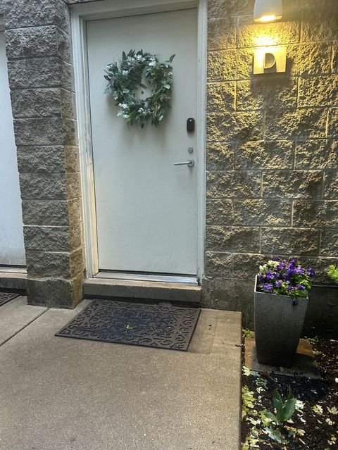 Tiny photo for 2828 N Talman Avenue #D, Chicago, IL 60618 (MLS # 12469831)