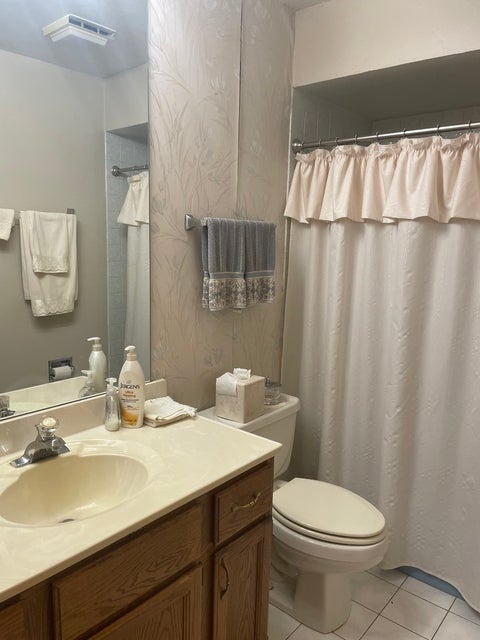 Tiny photo for 181 E Schubert Avenue, Glendale Heights, IL 60139 (MLS # 12716954)