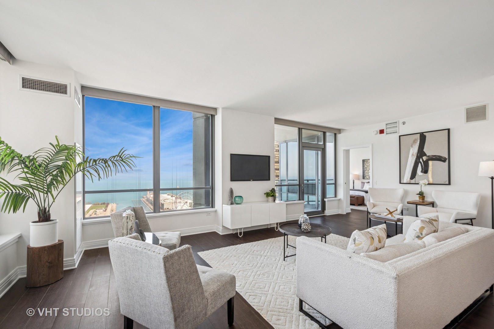 600 N Lake Shore Drive 3411