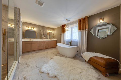 Tiny photo for 2221 Donegal Drive, Darien, IL 60561 (MLS # 12511284)