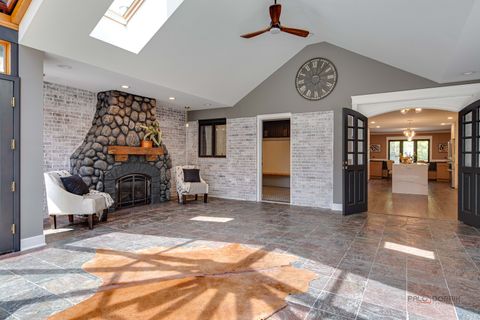 Tiny photo for 2221 Donegal Drive, Darien, IL 60561 (MLS # 12511284)