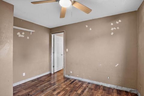Tiny photo for 122 Garver Avenue, Rockford, IL 61102 (MLS # 12684060)