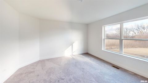 Tiny photo for Lot 15 Faiths Way, Bettendorf, IA 52722 (MLS # QC4269981)