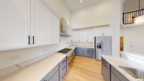 Tiny photo for Lot 15 Faiths Way, Bettendorf, IA 52722 (MLS # QC4269981)