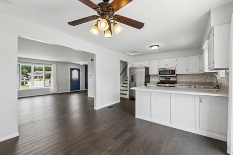 Tiny photo for 1022 Thornberry Court, Ottawa, IL 61350 (MLS # 12714882)