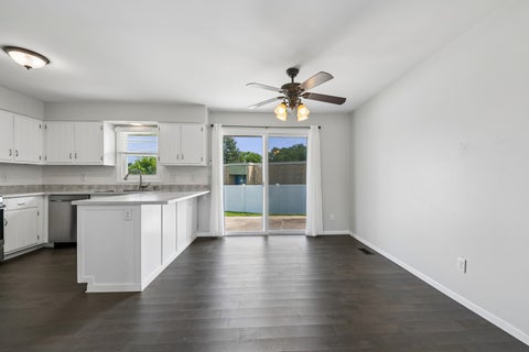 Tiny photo for 1022 Thornberry Court, Ottawa, IL 61350 (MLS # 12714882)