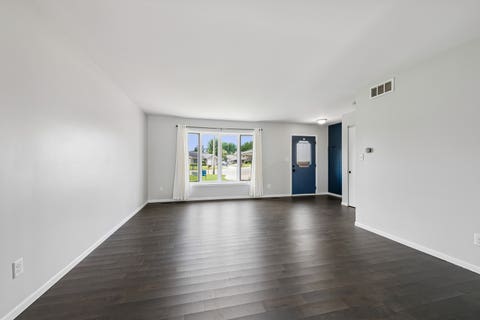 Tiny photo for 1022 Thornberry Court, Ottawa, IL 61350 (MLS # 12714882)