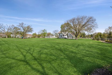 Tiny photo for 16W185 89th Street, Burr Ridge, IL 60527 (MLS # 12626465)