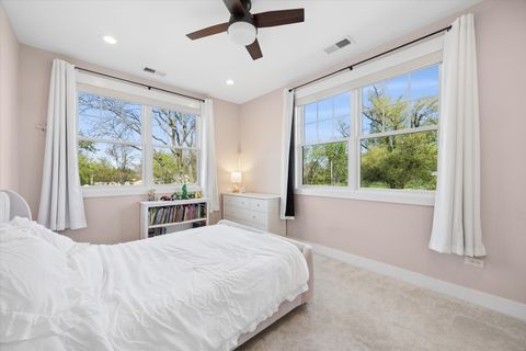 Tiny photo for 16W185 89th Street, Burr Ridge, IL 60527 (MLS # 12626465)