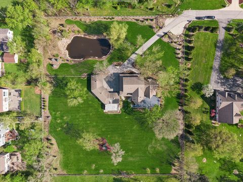 Tiny photo for 16W185 89th Street, Burr Ridge, IL 60527 (MLS # 12626465)