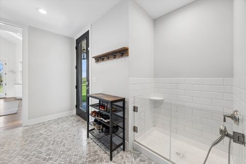 Tiny photo for 16W185 89th Street, Burr Ridge, IL 60527 (MLS # 12626465)