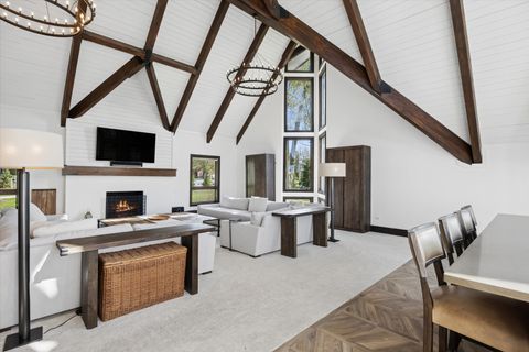 Tiny photo for 16W185 89th Street, Burr Ridge, IL 60527 (MLS # 12626465)