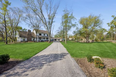 Tiny photo for 16W185 89th Street, Burr Ridge, IL 60527 (MLS # 12626465)