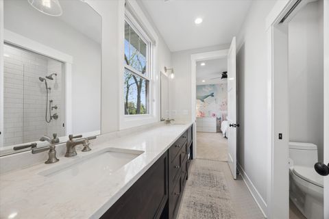 Tiny photo for 16W185 89th Street, Burr Ridge, IL 60527 (MLS # 12626465)