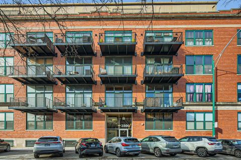 3500 S Sangamon Street 214 Chicago IL 60609
