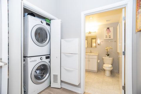 Tiny photo for 860 W BLACKHAWK Street #306, Chicago, IL 60642 (MLS # 12501806)