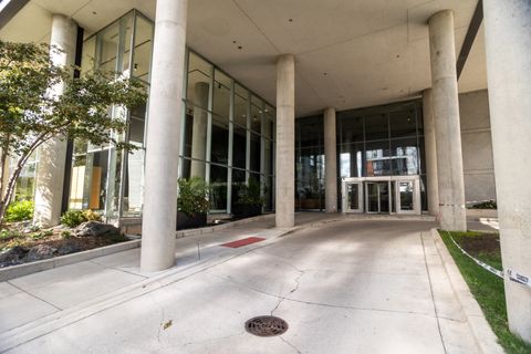 Tiny photo for 860 W BLACKHAWK Street #306, Chicago, IL 60642 (MLS # 12501806)