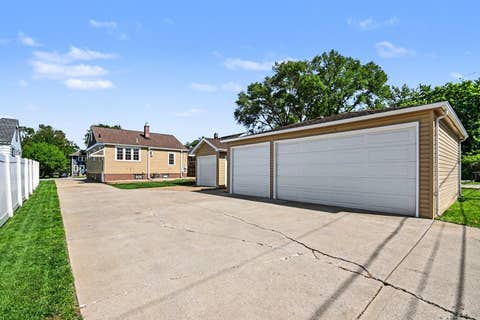 Tiny photo for 18010 Burnham Avenue, Lansing, IL 60438 (MLS # 12723606)