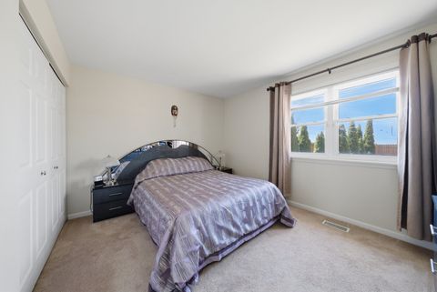 Tiny photo for 175 Creekside Drive, Bolingbrook, IL 60440 (MLS # 12600549)