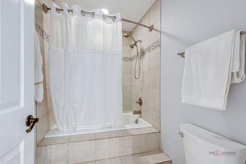 Tiny photo for 837 Suffield Square, Lincolnshire, IL 60069 (MLS # 12475062)